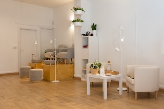 CARE - Nail Studio