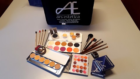 Accademia Ars Estetica Valmontone - Corsi Regionali di Estetica, Parrucchiere e Make Up