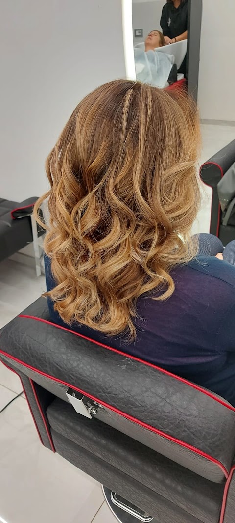 L'arte nei capelli