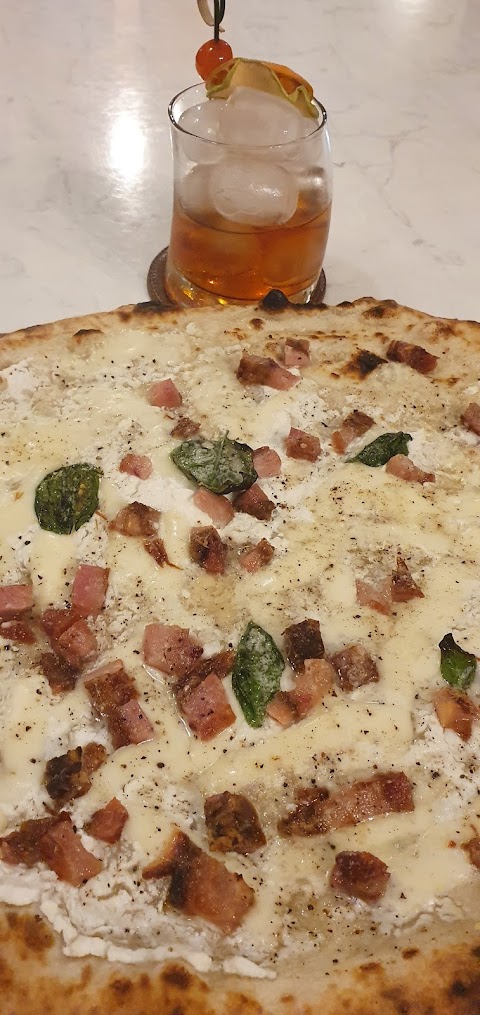 Martucci Pizzeria