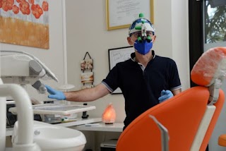 Studio Dentistico Dott. Andrea Mirandola - Odontoiatra