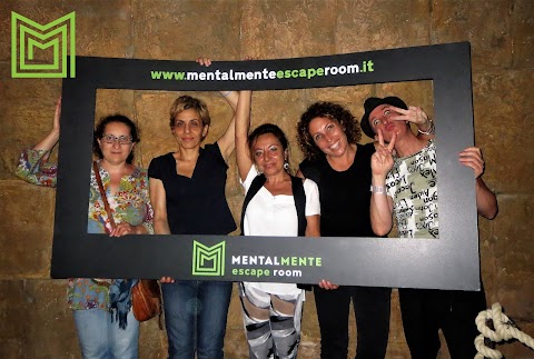 MENTALMENTE ESCAPE ROOM