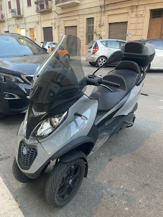 Rent me - Noleggio Moto, scooter, auto, biciclette e gommoni