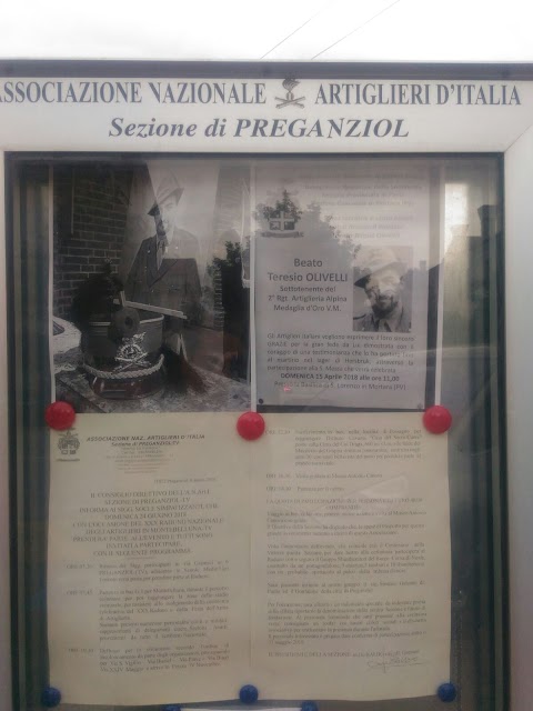 Scuola Secondaria di 1° grado "Ugo Foscolo"