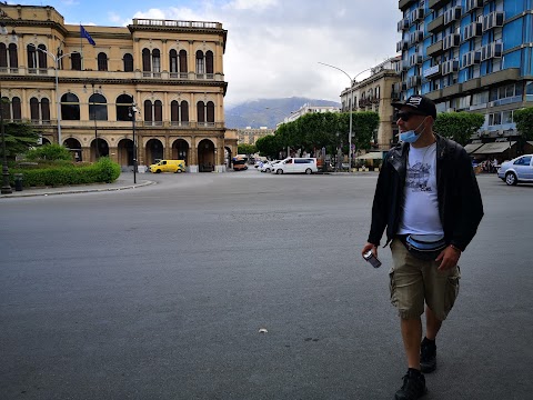 Fermata AST - Stazione Centrale