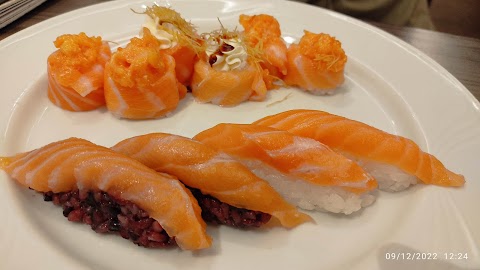 KAMI SUSHI