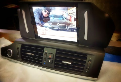 iPad in auto centro installazione iPad in autoveicoli