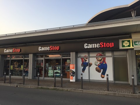 GameStop