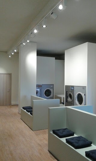 PoshWash Lavanderia Self Service Milano