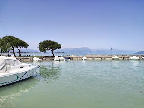 Oltre le scarpe Sirmione