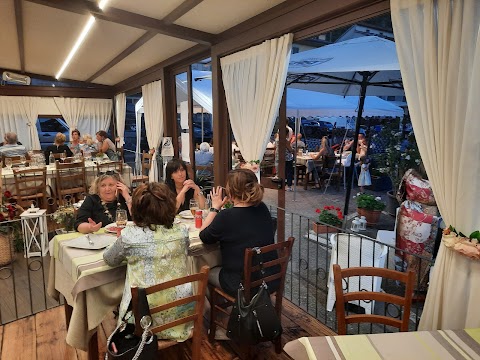 Trattoria del ponte