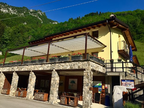 Baita Valle Azzurra - Ostello e ristorante