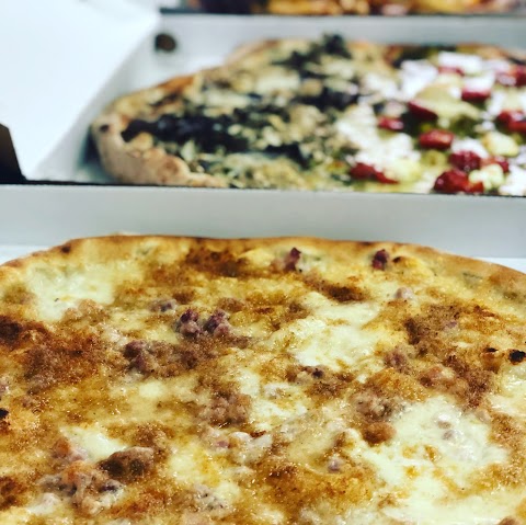 Pizzeria Etnea Di Aurite Paolo