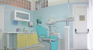 Centro Dentistico Gustinetti Sas Di Gustinetti Andrea E C.