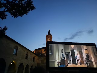 Cinema Chiostro Dell'incoronata