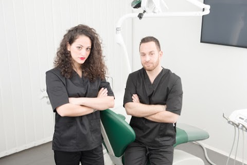 Dentista Andrea Ficuciello