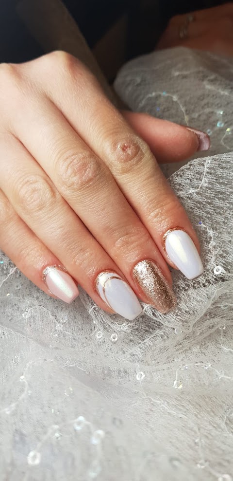 Emiss Nails di Emanuela Longu