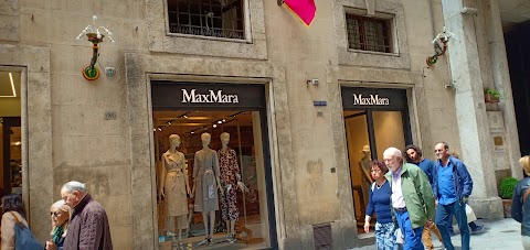 Max Mara