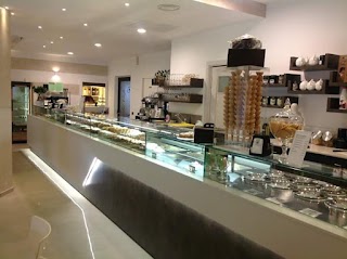 Pasticceria Chocolat Cafe' Di Putelli Andrea