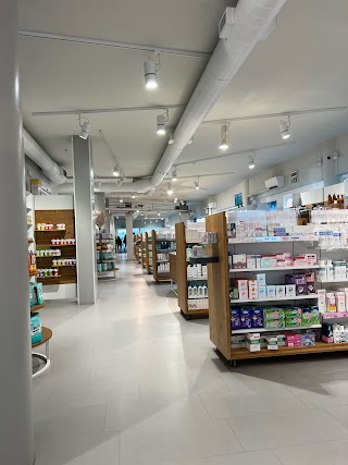 BRAVI FARMACIE - H24 Lissone