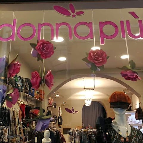 Donna Più Firenze negozio abbigliamento donna e accessori moda