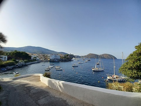 Lipari Marina Corta