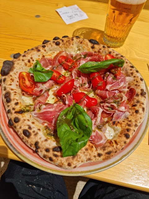 Tre3 Pizzeria & Burgheria