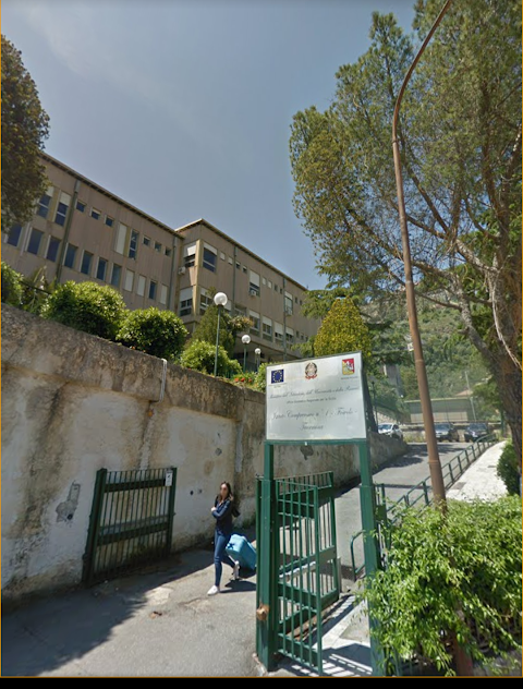 Istituto Comprensivo 1 Taormina - Edificio Scolastico Ugo Foscolo