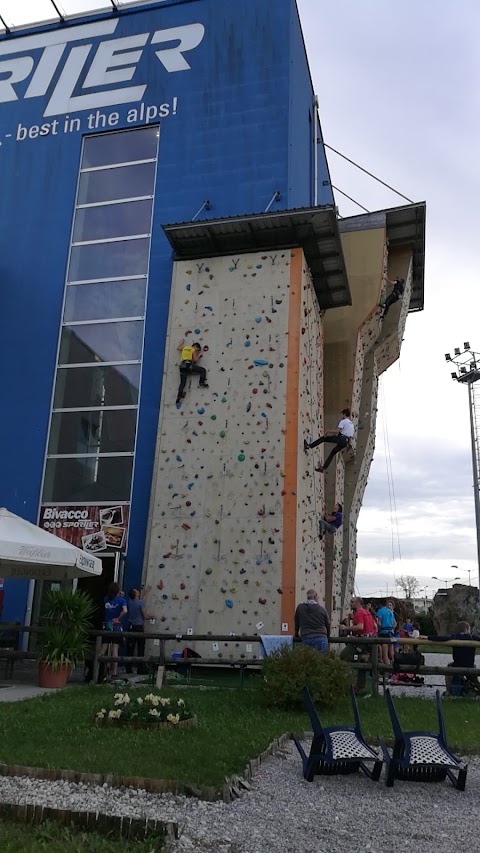 Sportler Climbing Center di Dolomeeting S.N.C.