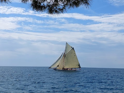 Piranček beach bar