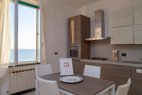 Sea Sound Apartment with Terrace