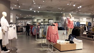 H&M