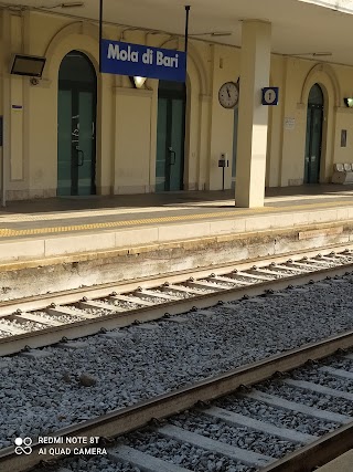 Stazione di Mola di Bari