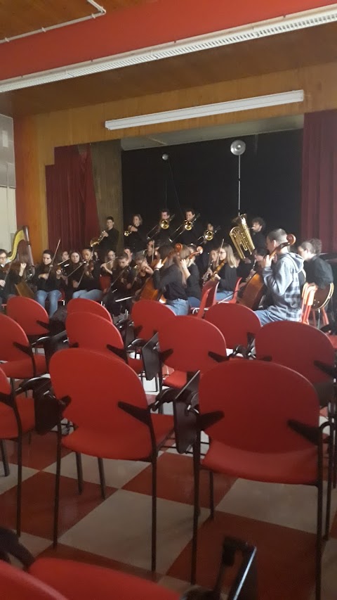 Scuola Secondaria di 1° grado "Ugo Foscolo"