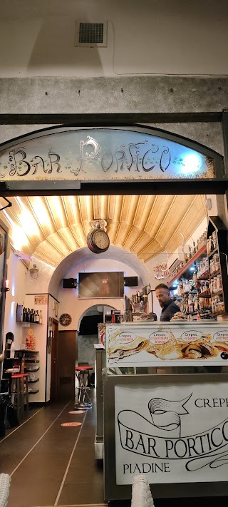 Bar Portico