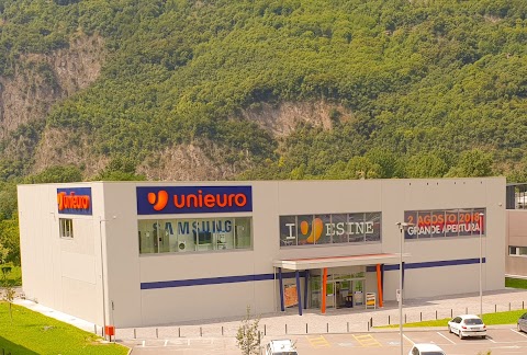 Unieuro Esine