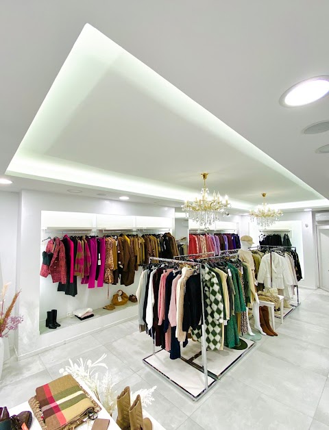 Pulsinelli Showroom