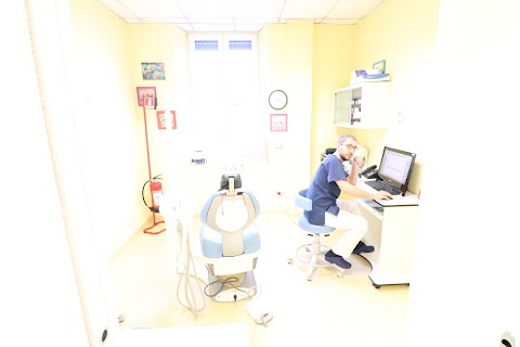 La Clinica Dentale Srl - Dentista Gallarate