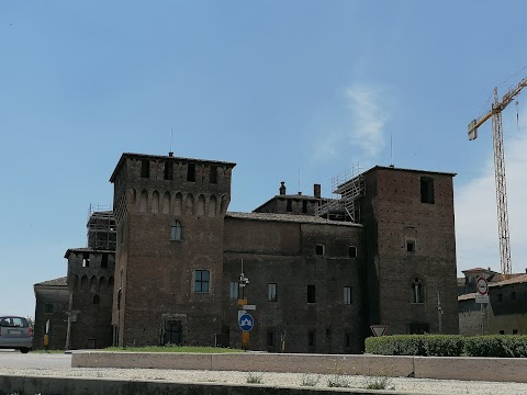 Osteria Piazza Sordello 26