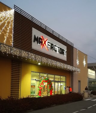 Max Factory