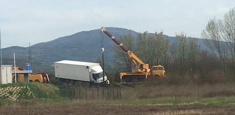 Soccorso Stradale 24/24 Arezzo Mgr auto