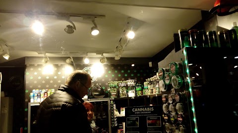 Cannabis Store Amsterdam Venezia