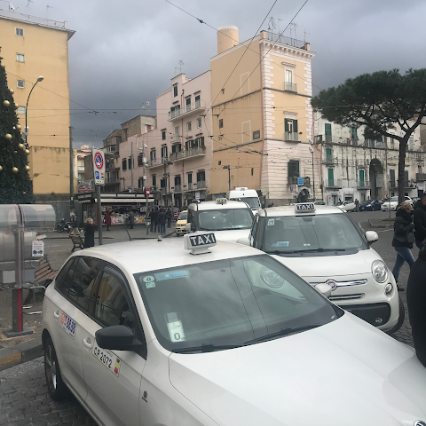 Servizio Taxi H24 Portici - San Giorgio a Cremano - Ercolano - San Giovanni - San Sebastiano al Vesuvio - Ospedale del mare