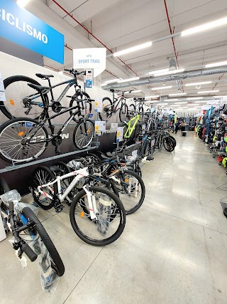 Decathlon Massa e Cozzile