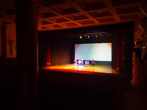 Cine-Teatro Carisma