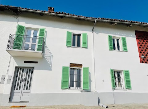 Foto di Cascina Pela - Via Pela 20, Sarasino (AT), Italia
