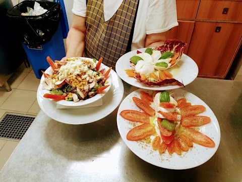 Pizzeria D'Asporto La Quercia di Somma Iolanda