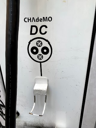 A2A E-moving – Fast Charge DC-AC Charging Station