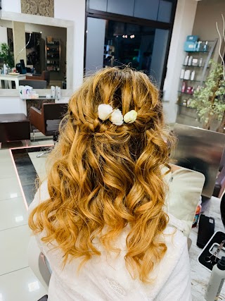 Luisa Hairstylist di Bosonin Luisa