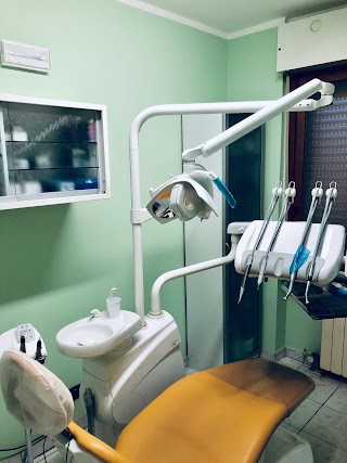 Clinica Dentale Monticelli